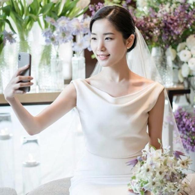 ウェディングドレス マーメイドライン ロングドレス ウェディング ウエディング パーティードレス フィッシュテール ノースリブ 背空き 結婚式 ワンピース 海外 挙式 ホワイト 白 トレーン付き ドレス ウェディングドレス マーメイドライン ロングドレス ウェディング