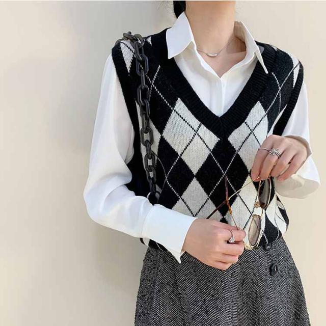 送料無料 ベスト ニットベスト 韓国風 アーガイルチェック柄 幾何柄 オシャレ Vネック レトロ アーガイル柄 ノースリーブ レディース 学の通販はau Pay マーケット ナインスターストア