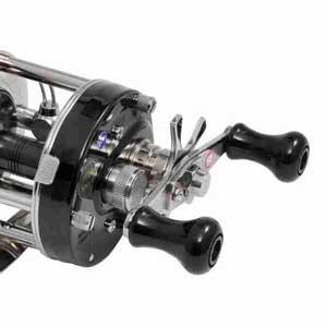 アブガルシア アンバサダー 5500C ファクトリーチューンド ブラック 右