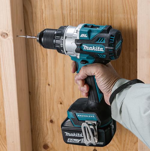 マキタ 18V 充電式ドライバドリル 140N・m (バッテリBL1860B(6.0Ah)×2本・充電器DC18RF付き) makita DF486DRGX返品種別B_4
