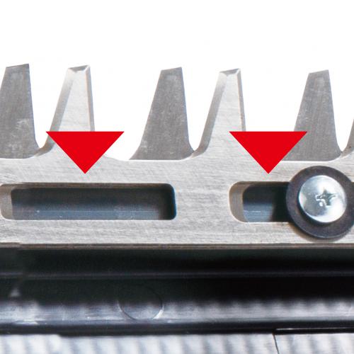 マキタ 充電式ヘッジトリマ (36VバッテリーBL4025×2本・充電器DC40RA付き) 500mm MUH010GRDX返品種別Bの通販は