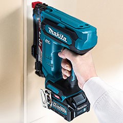 マキタ ST001GZK 40Vmax 充電式タッカ 4mm (本体・ケースのみ)makita[ST001GZK] 返品種別Bの通販はau PAY  マーケット - Joshin web 家電・PC・ホビー専門店 | au PAY マーケット－通販サイト