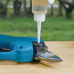 マキタ UP100DZ 充電式せん定ハサミ 10.8V 本体のみmakita[UP100DZ] 返品種別B_11