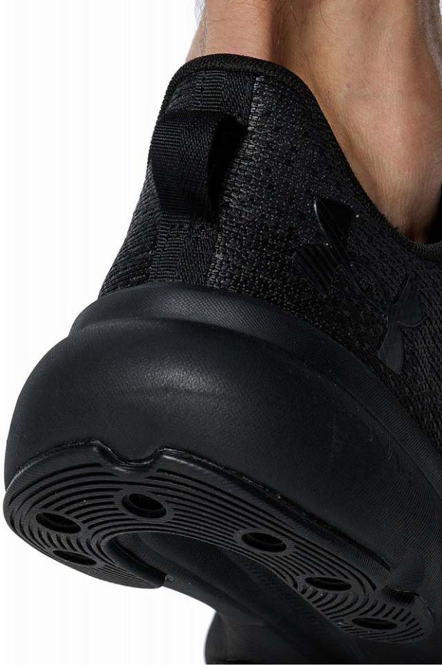 アンダーアーマー メンズ ランニングシューズ UAインフィニット（Black/Black/Black・サイズ：28.0cm） DOM-3027523-002-28.0返品種別A