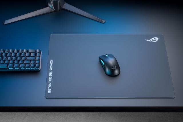 ASUS（エイスース） 強化ガラス製大型ゲーミングマウスパッド ムーンストーンエースL（ブラック） ROG-MOONSTONEACELBLK返品種別A_6