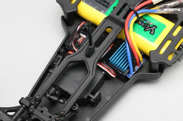 ヨコモ 【再生産】1/10 電動RC組み立て済みフルセット ドリフト