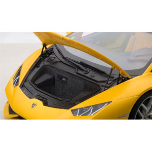 【新品】ランボルギーニ ウラカン LP610-4　イエロー　オートアート オートアート 1/12 ランボルギーニ ウラカン LP610-4 （マット
