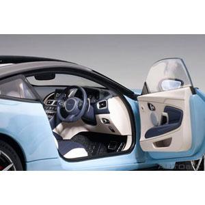 オートアート 1/18 アストンマーチン DB11 （メタリック・ライトブルー