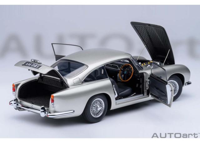 オートアート 1/18 アストンマーチン DB5（シルバー・メタリック）【70287】ミニカー 返品種別B