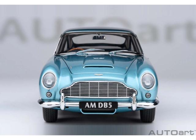 オートアート 1/18 アストンマーチン DB5（ライトブルー・パール）【70288】ミニカー 返品種別B