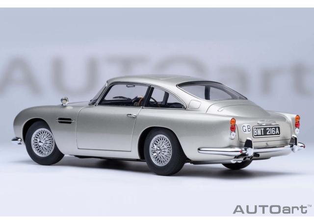 007　ボンドカー　1/18 　アストンマーチン 　アストンマーティン　5台 オートアート 1/18 アストンマーチン DB5 「007/ゴールドフィンガー