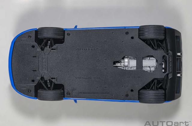 オートアート 1/18 ブガッティ EB110 SS （フレンチ・ブルー）【70917】ミニカー 返品種別B