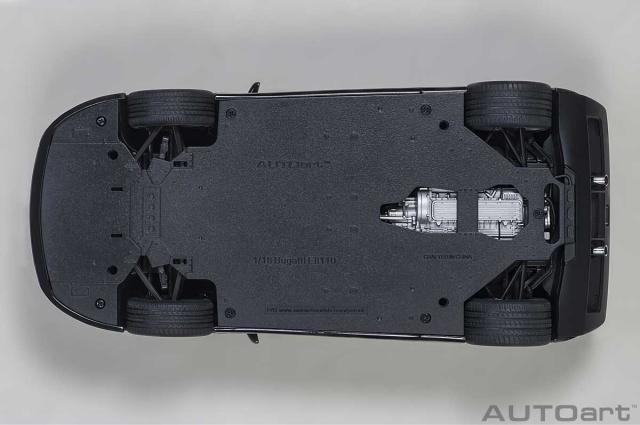 オートアート 1/18 ブガッティ EB110 SS （ブラック）【70919