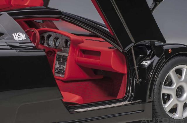 オートアート 1/18 ブガッティ EB110 GT ダークレッド オートアート 1/18 ブガッティ EB110 GT ダークレッド 1/18 AUTOart