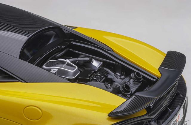 オートアート 1/18 マクラーレン 600LT （イエロー・パール/カーボン・ルーフ）【76082】ミニカー  返品種別B_11