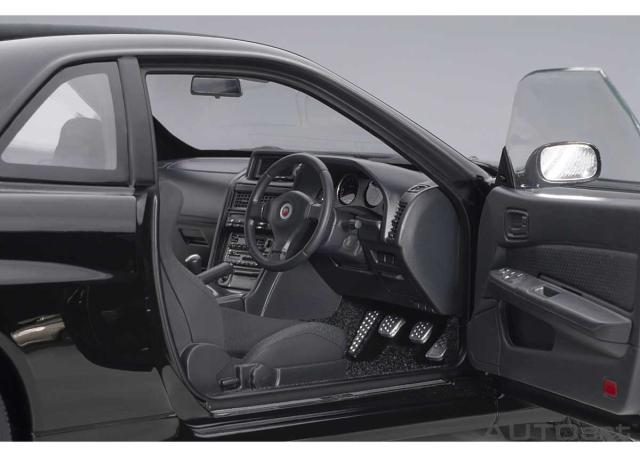 オートアート 【再生産】1/18 日産 スカイライン GT-R （R34） V