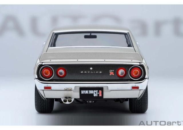 オートアート 1/18 日産 スカイライン 2000GT-R （KPGC110） チューンド・バージョン （シルバー）【77466】ミニカー 返品種別B