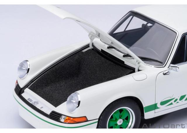 オートアート 1/18 ポルシェ 911 カレラ 2.7 RS （グランプリホワイト
