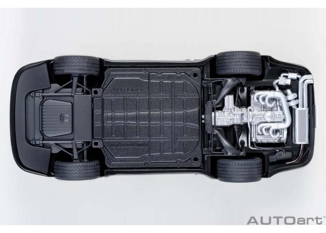 オートアート 1/18 ポルシェ 911 （930） ターボ 「湾岸ミッドナイト