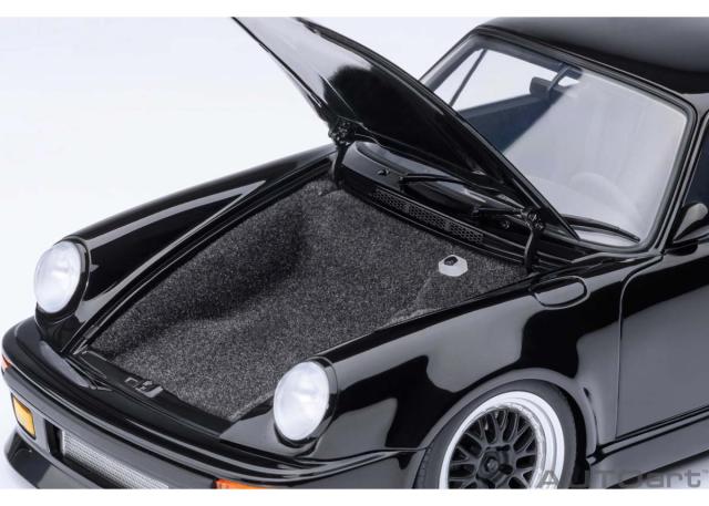 オートアート 1/18 ポルシェ 911 （930） ターボ 「湾岸ミッドナイト