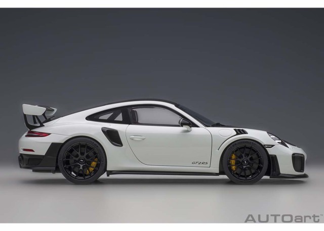 オートアート 1/18 ポルシェ 911 (991.2) GT2 RS ヴァイザッハ オートアート 1/18 ポルシェ 911 (991.2) GT2 RS ヴァイザッハ