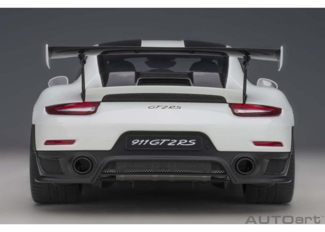 オートアート 1/18 ポルシェ 911 （991.2） GT2 RS ヴァイザッハ・パッケージ （ホワイト/カーボンブラック）【78171】ミニカー 返品種別B
