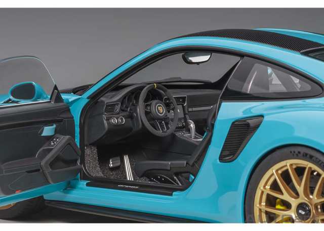 オートアート 1/18 ポルシェ 911 （991.2） GT2 RS ヴァイザッハ