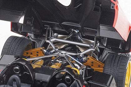 オートアート 1/18 パガーニ ウアイラ ロードスター （レッド）【78287】ミニカー 返品種別B_3