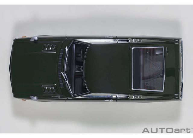 カリカリ オートアート 1/18 トヨタ セリカ リフトバック 2000GT （RA25） 1973