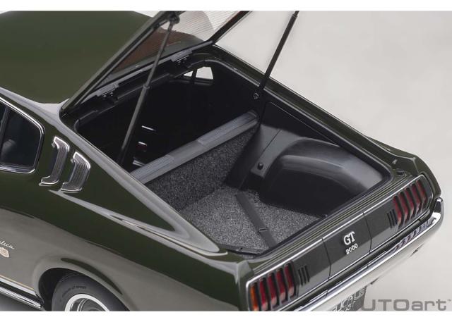 オートアート 1/18 トヨタ セリカ リフトバック 2000GT （RA25） 1973（モスグリーン）【78768】ミニカー 返品種別B