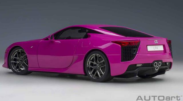 オートアート 1/18 レクサス LFA（パッショネイト・ピンク）【78859  