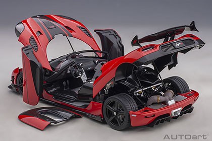 オートアート 1/18 ケーニグセグ アゲーラ RS (レッド/カーボン オートアート 1/18 ケーニグセグ アゲーラ RS (レッド/カーボン