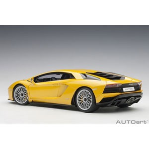 AUTOart 1/18 ランボルギーニ アヴェンタドール S （メタリック