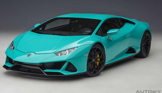 オートアート 1/18 ランボルギーニ ウラカン EVO（ターコイズブルー