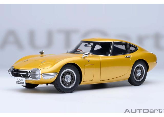 オートアート 1/18 トヨタ 2000GT 1967 （ゴールド）【79549】ミニカー 返品種別B