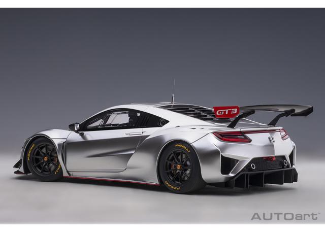 オートアート 1/18 ホンダ NSX GT3 2018 （ハイパー・シルバー）※開閉無【81897】ミニカー 返品種別B