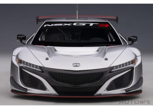 オートアート 1/18 ホンダ NSX GT3 2018 （ハイパー・シルバー）※開閉無【81897】ミニカー 返品種別B