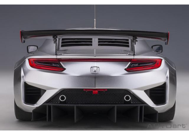 オートアート 1/18 ホンダ NSX GT3 2018 （ハイパー・シルバー）※開閉無【81897】ミニカー 返品種別B
