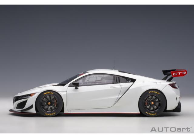 オートアート 1/18 ホンダ NSX GT3 2018 （ホワイト）※開閉無【81898】ミニカー 返品種別B