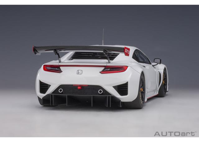 オートアート 1/18 ホンダ NSX GT3 2018 （ホワイト）※開閉無【81898】ミニカー 返品種別B