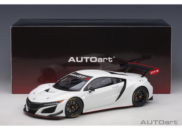 オートアート 1/18 ホンダ NSX GT3 2018 （ホワイト）※開閉無【81898】ミニカー 返品種別B