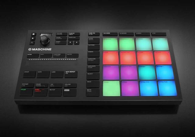 ネイティブインストゥルメンツ MASCHINEMIKROMK3 MASCHINE MIKRONative Instruments MASCHINE MIKRO MK3[MASCHINEMIKROMK3] 返品種別A_1