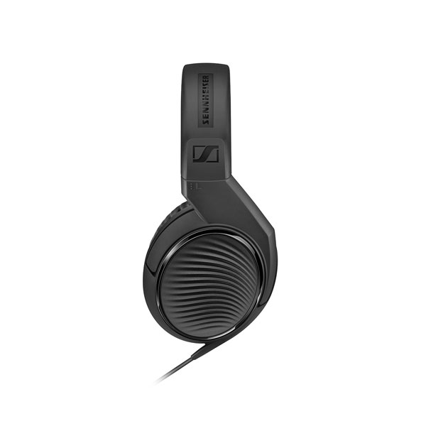 ゼンハイザー HD200PRO ダイナミック密閉型スタジオヘッドホンSENNHEISER HD 200 PRO[HD200PRO507182] 返品種別A_1