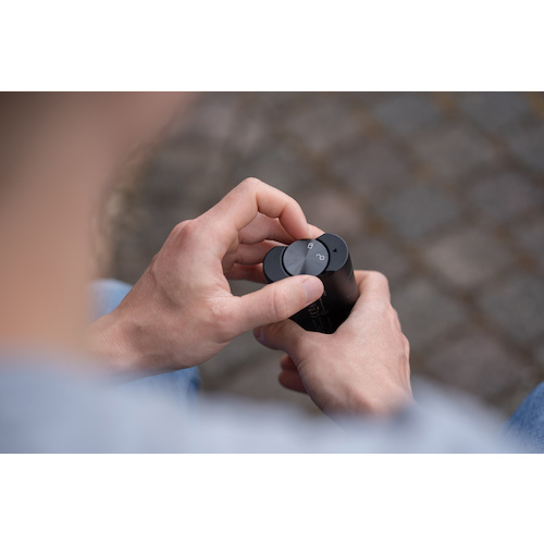 レッドレンザー 502127 専用充電池式　充電器LEDLENSER　Powerbank Flex10[502127LEDLENSER] 返品種別A_2