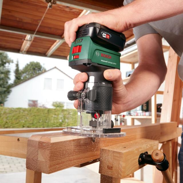 ボッシュ ADTR 118H コードレストリマー(本体のみ)BOSCH バッテリー・充電器別売[ADTR118H] 返品種別B_2