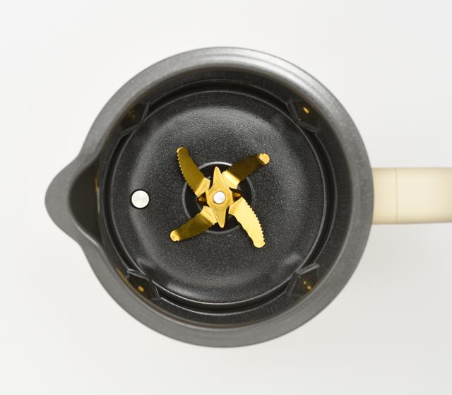 ブルーノ BOE126-IV オートクックポット 0.6L アイボリーBRUNO[BOE126IV] 返品種別A