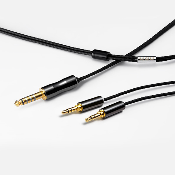 オーブ ヘッドホン用リケーブル(1.2m)【3.5mステレオミニ(スリムボディ)×2⇔4.4mm5極バランス】 CF-U-3.5SB4.4/1.2M返品種別A