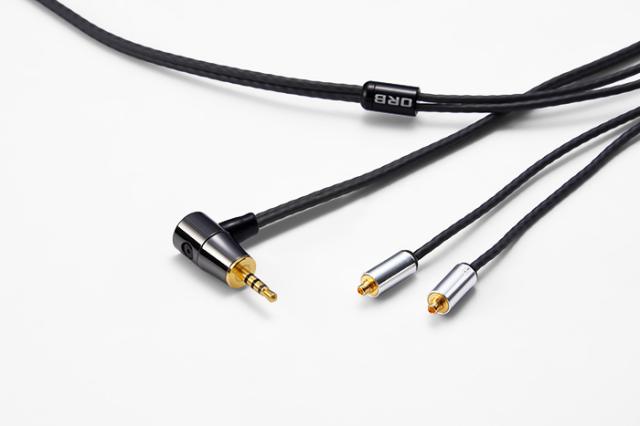 Dr.STONE ドクターストーン オンキョー 石神 千空 イヤホン 缶バッジ