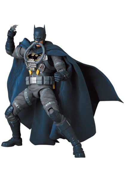 メディコム・トイ MAFEX STEALTH JUMPER BATMAN(BATMAN: HUSH Ver.)フィギュア  返品種別B