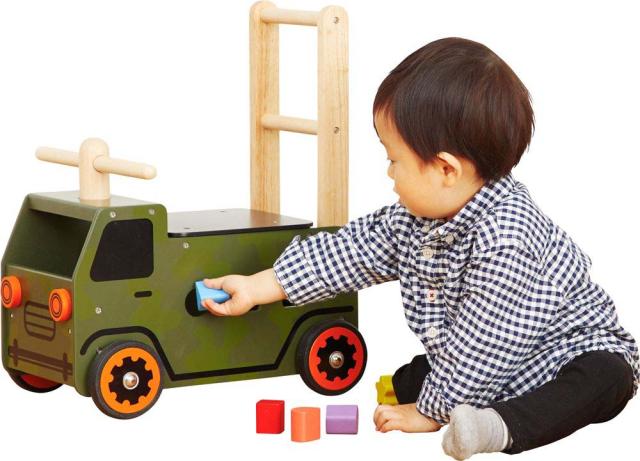 アイムトイ ウォーカー＆ライド アーミートラック  返品種別Bの通販は